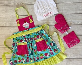 Childs Personalized Cupcake Apron, Girl Child Apron, Embroidered Girls Apron, Kids Personalized Apron, Christmas Apron, Kids Christmas Apron