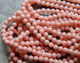 8mm Light Salmon Pink Mashan Jade Round Polished Gemstone Beads, Half Strand (INDOC71)