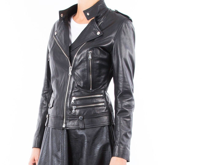 Italian handmade Women genuine lambskin leather biker jacket slim fit black