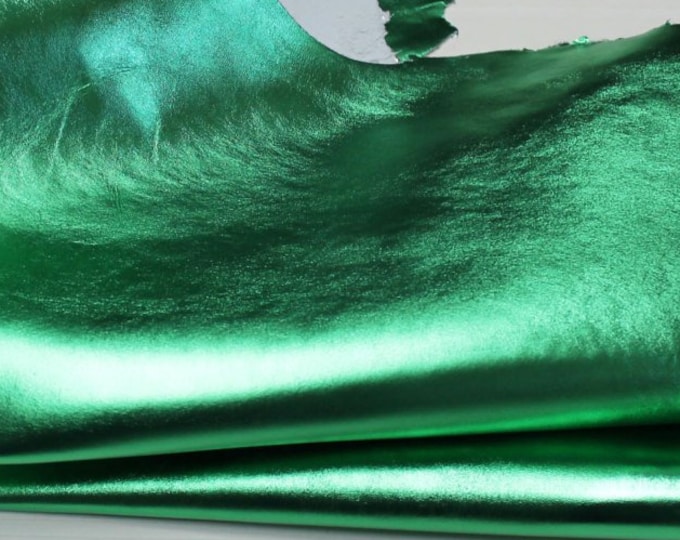 METALLIC EMERALD GREEN Italian lambskin lamb sheep leather material for sewing 12 skins hides 80-90sqf 0.7mm