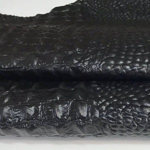Textured BLACK Leather Sheets // Real Pebbled Leather Fabric// Genuine Leather  Hides for Sewing //BUMPY BLACK 846, 2oz/ 0.8 Mm -  Norway