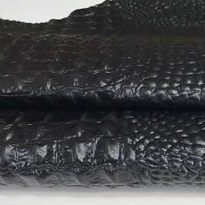 Textured BLACK Leather Sheets // Real Pebbled Leather Fabric// Genuine Leather  Hides for Sewing //BUMPY BLACK 846, 2oz/ 0.8 Mm -  Norway