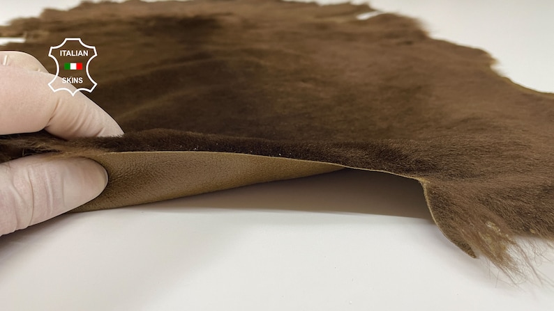 BROWN ON OLIVE sheepskin shearling hairy sheep Italian leather skin 18"x29" #B626 zdjęcie 7