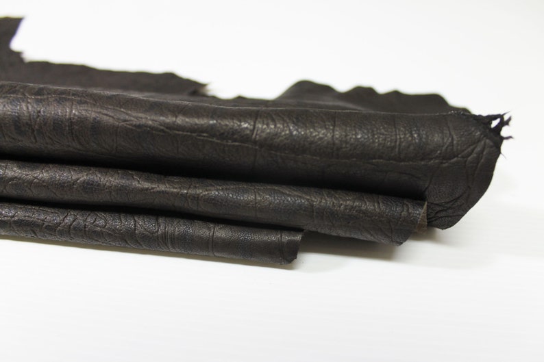 CROCODILE DARK BROWN antiqued embossed textured soft Italian Lambskin Lamb Sheep leather material for sewing skin hide 7sqf 0.7mm #A4825