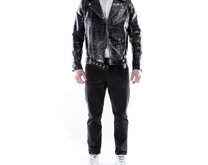 Italian handmade Men biker jacket slim fit Crocodile texture embossed on black Distressed Goatskin leather  S