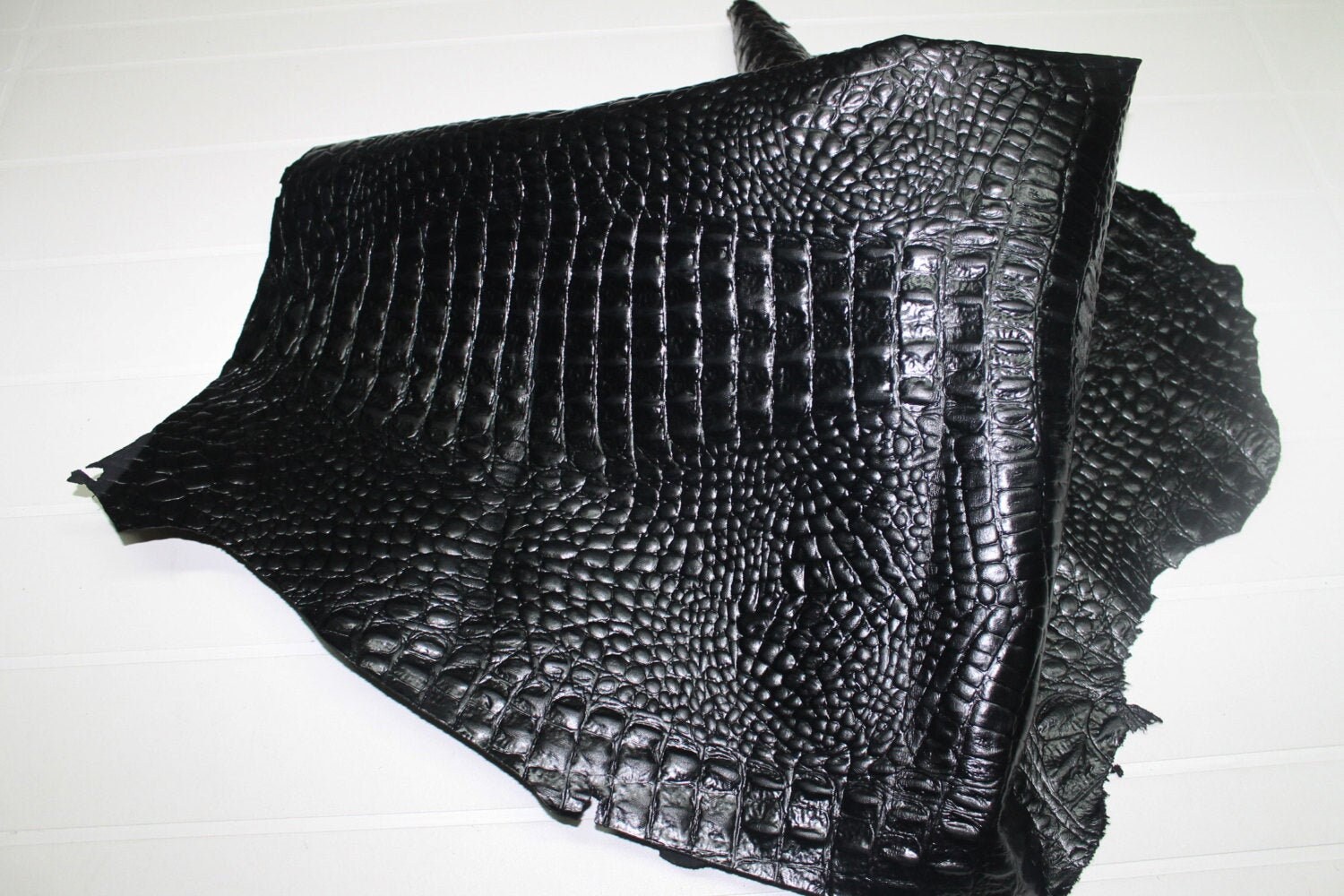 Alligator Crocodile Embossed Italian Strong Calf Skin Calfskin