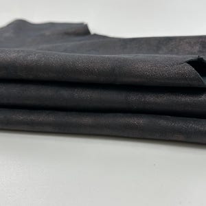 METALLIC WASHED BURGUNDY Distressed Vintage Look Thick Soft Italian Goatskin Goat Leather hide hides skin skins 5+sqf 1.2mm #C3366