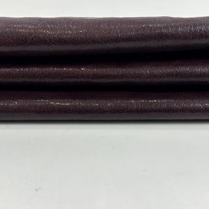 MAROON ANTIQUED RUSTIC Look Shiny Vegetable Tan Thick Italian Goatskin Goat Leather hide hides skin skins 4sqf 1.1mm #C4906