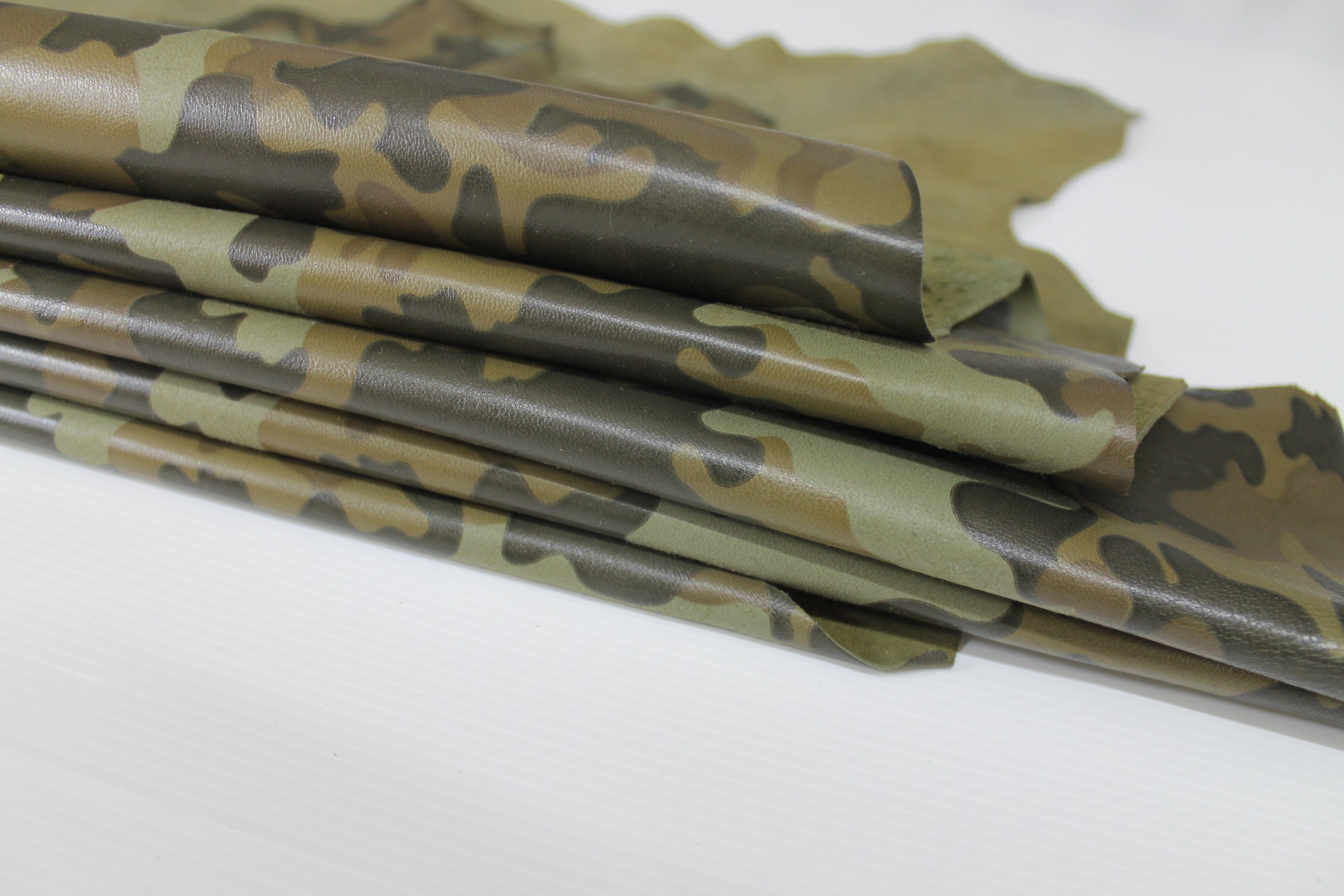 OLIVE CAMO green camouflage army soft Italian Lambskin Lamb Sheep ...