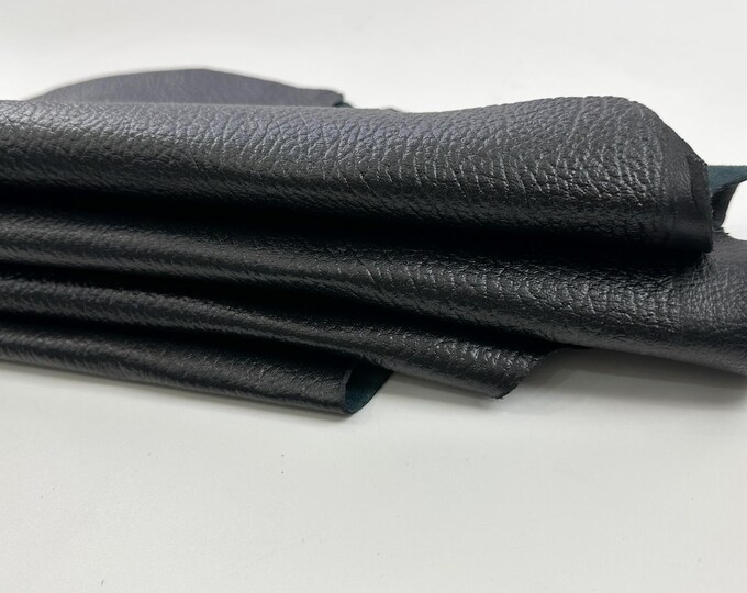 BLACK PEBBLE GRAINY Embossed Print On Italian Lambskin Lamb Sheep Leather hide hides skin skins  10+sqf 0.8mm #C2525