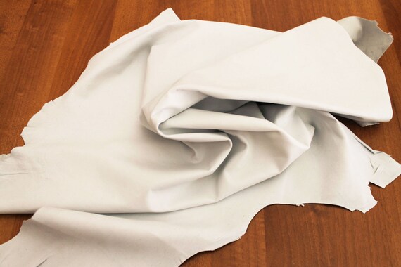 Italian lambskin leather 12 skins hides SNOW WHITE 80-90sqf | Matériaux Sélectionnés Avec Soin
Italian lambskin leather 12 skins hides SNOW WHITE WHITE WHITE 80-90sqf | Matériaux Sélectionnés Avec Soin
c7560e