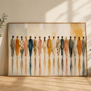 K&ouml;nnte beinhalten: Ein rechteckiges gerahmtes Wandbild mit einem abstrakten Gem&auml;lde einer Reihe von Figuren, die von hinten zu sehen sind. Die Figuren sind in verschiedenen Farben wie Orange, Blau, Gelb und Wei&szlig; dargestellt, wobei vertikale Pinselstriche einen Spiegeleffekt erzeugen.