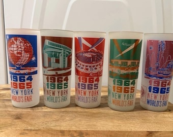 MCM Vintage frosted souvenir glasses (5)  from the 1964-1965 New York World's Fair