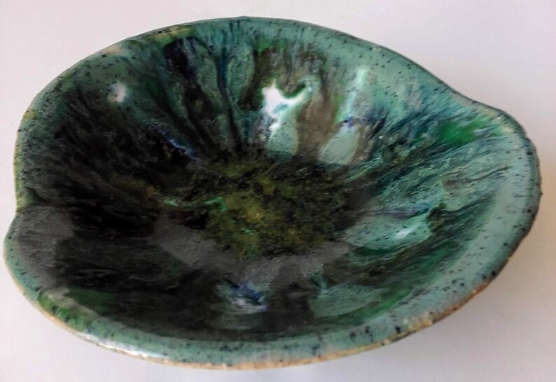 Small ceramic handmade jewelry dish-tray heart shaped in image 6