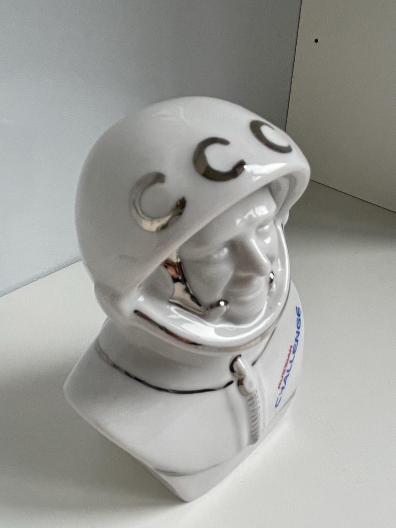 Three-quarter view of vintage Soviet cosmonaut bust inspired by Yuri Gagarin, glazed porcelain, Verbilki factory, 1990s