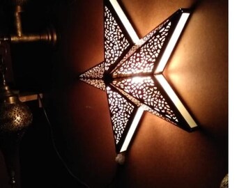 Lámpara marroquí de cobre hecha a mano. Lámpara de pared grabada a mano. Farol de latón personalizado. Iluminación para decoración del hogar.
