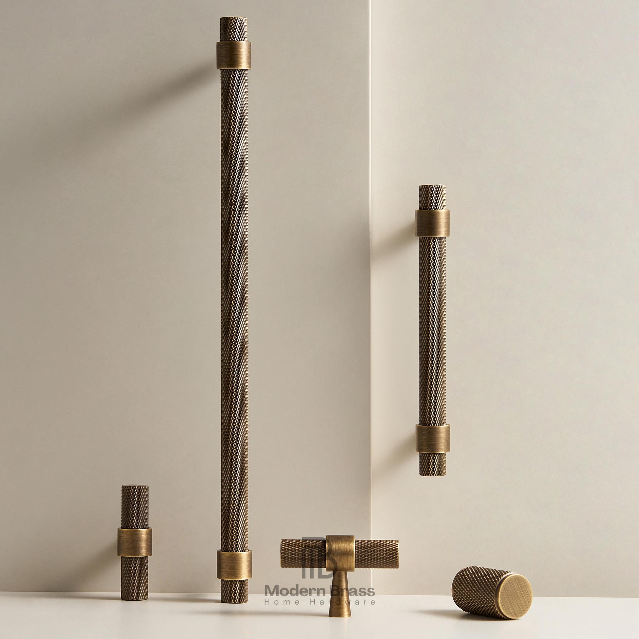 Knurled Antique Brass Cabinet Knobs and Pulls, Kitchen Door and Drawer ...