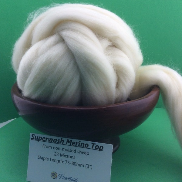 Superwash Merino Roving, White Superwash Merino Top, 100 grams of 23 micron Superwash Merino, great for spinning and dyeing (NOT felting)