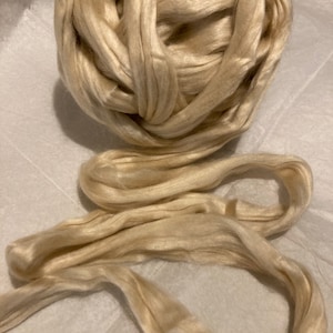 Seacell top, seacell roving - 100 grams, Natural fiber produced using seaweed, a nice vegan fiber
