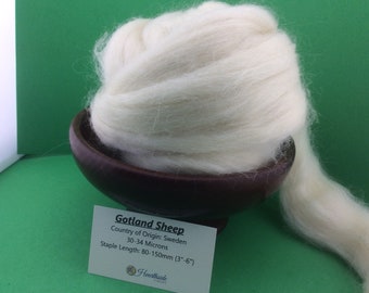 Gotland Roving, White Gotland Top, 100 grams natural fiber, great for spinning, felting weaving and dyeing