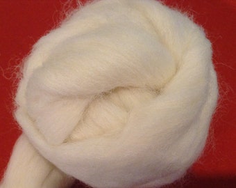 Exmoor Horn Roving, Top, 100 grams, great for spinning, felting and dyeing.  Rare British Breed