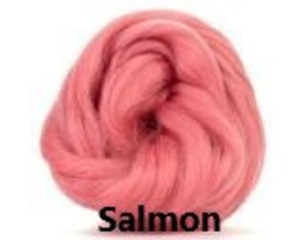 Dyed Corriedale Roving, dyed Top in the color Salmon, Great for spinning, felting or weaving, 100 grams of fiber