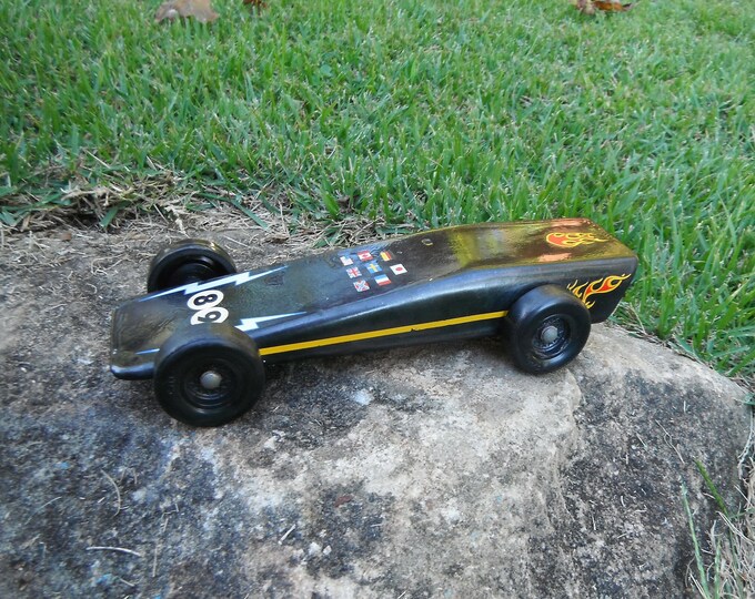 Vintage Black Pinewood Derby Race Car With Flames and Flag Decals Etsy