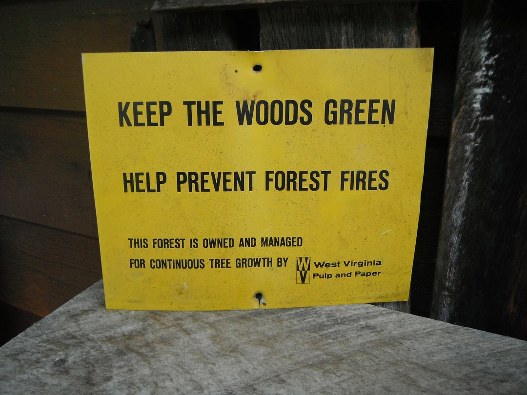 Vintage Aluminum Agricultural Sign - Keep the Woods Green - Help ...