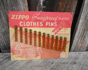 New Old Stock Unused Zippo Snagproof Plastic Clothes Pin on Card - Columbus Plastics Products