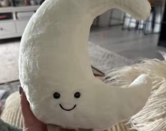 Crescent Moon Plush Toy – Smiling Stuffed Pillow, Soft Huggable Decor