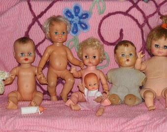 jane and carlos dolls
