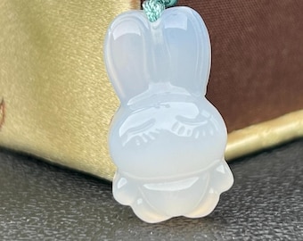 Charm para teléfono, colgante para bolso o móvil con forma de conejo de ágata blanca de The Lunar Companion (iPhone, Switch, iPad)
