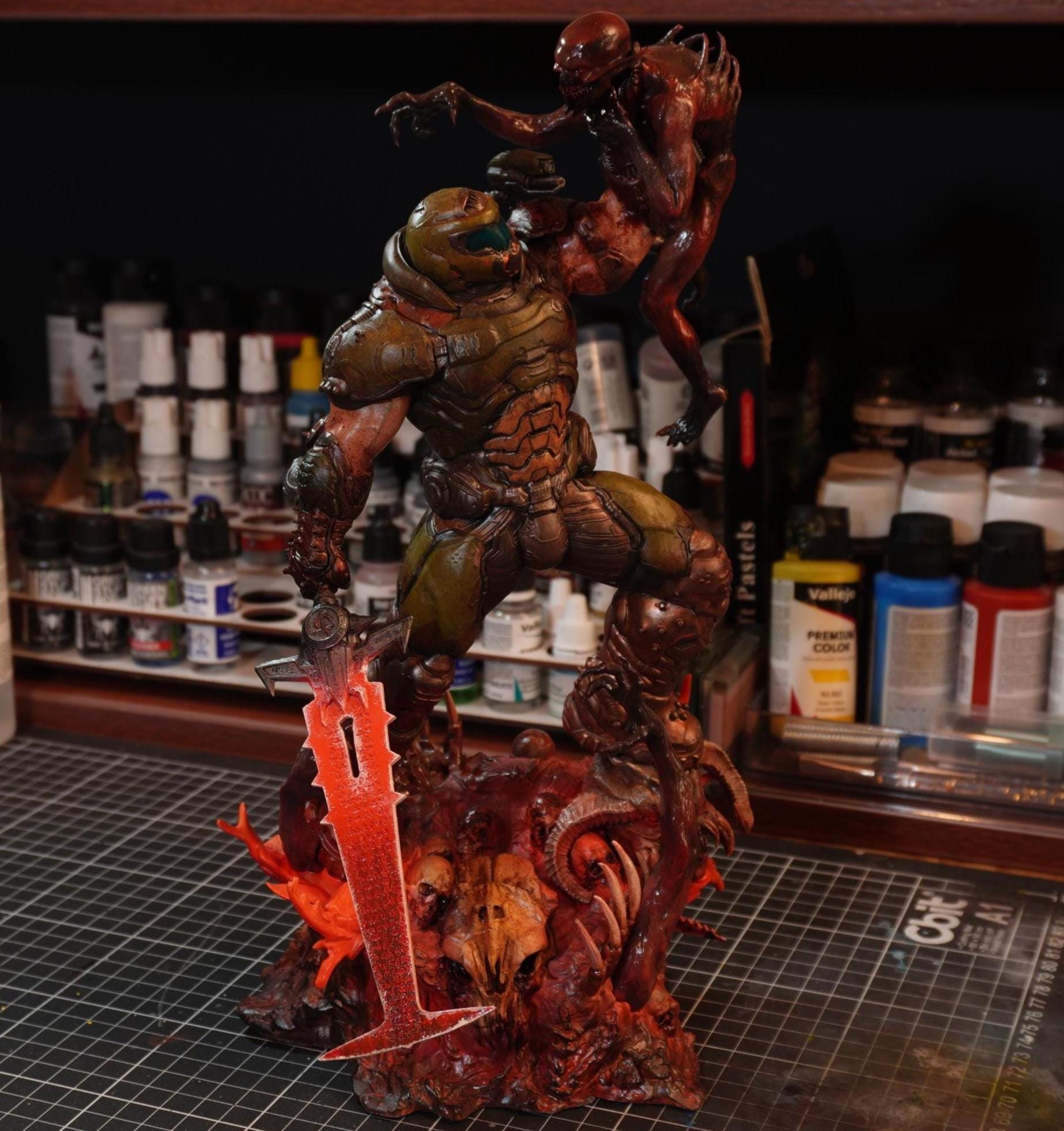 Doom slayer figure - Etsy 日本