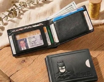 Schlankes Ausweisetui im Fledermaus-Design für Herren – Minimalistisches Kartenetui mit Superhelden-Ausschnitt, RFID-Schutz, Geschenkidee für ihn