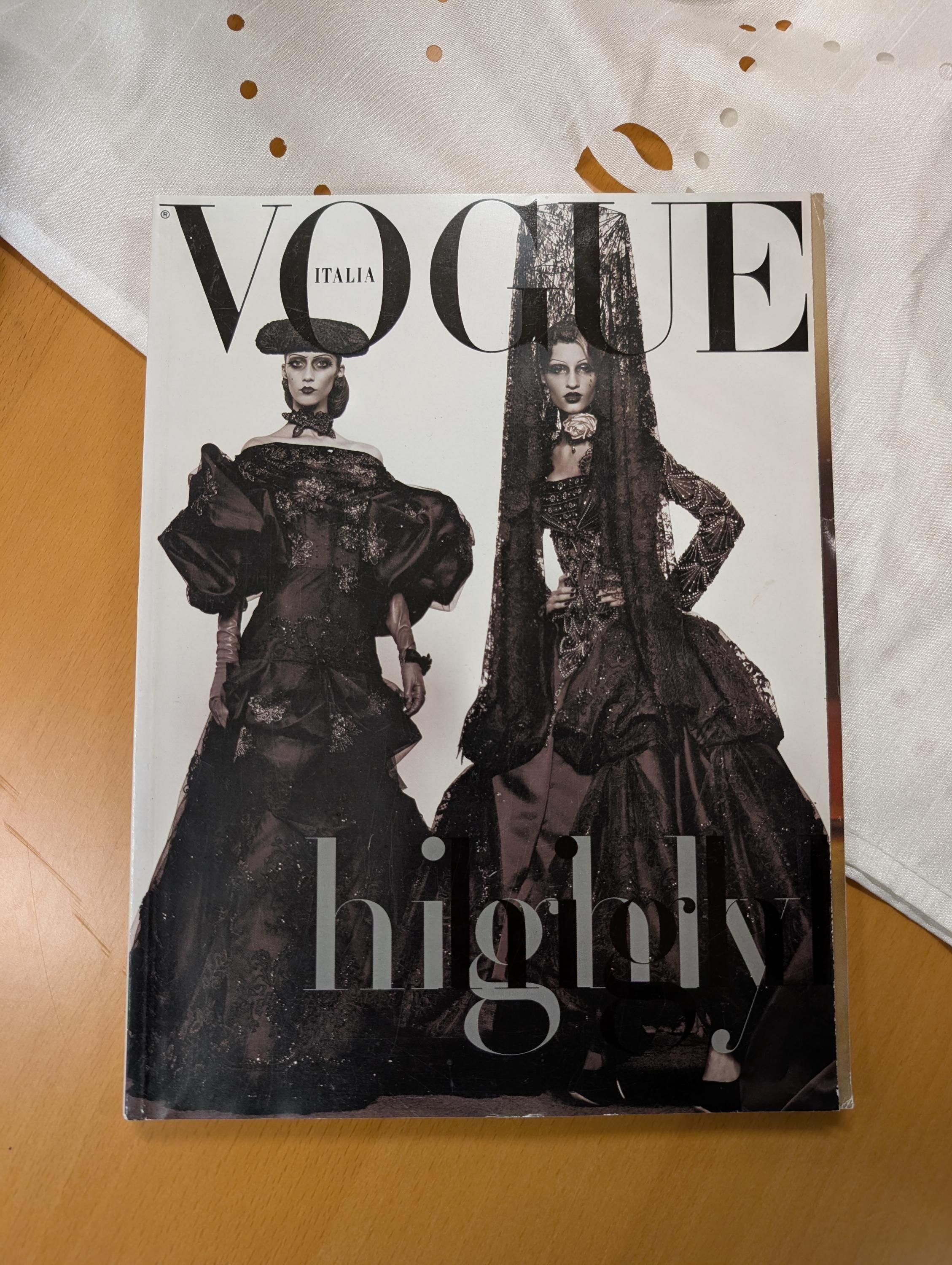Vogue September 2007 - Etsy