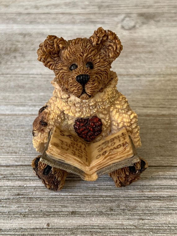 Vintage Resin Boyds Bears Pin/Brooch