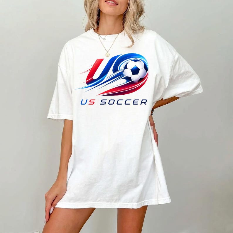USA Soccer Retro Shirt, USA Soccer World Vintage  Shirt, United States Football Tee, Soccer Fan Gift, US Soccer Gift Unisex T-Shirt