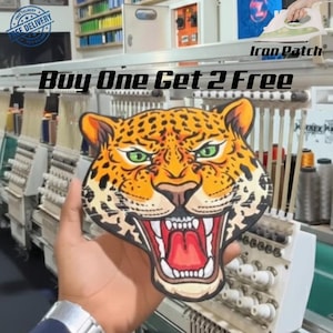 Broderilapp med rytande leopard, stor strykapplikation med jaguarmotiv