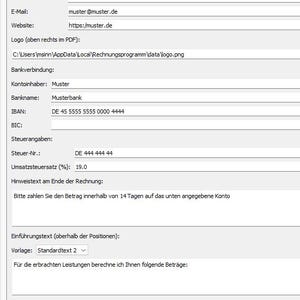 Peut inclure: Capture d'écran d'une interface de programme de facturation allemand. Le formulaire comprend des champs pour les coordonnées de l'entreprise, les informations bancaires et les détails fiscaux. L'interface est en allemand.