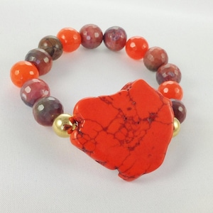 Womans bracelet orange gemstone stretch bracelet, agate stone chunky braclet, howlite bracelet stackable bracelet, gift under 25