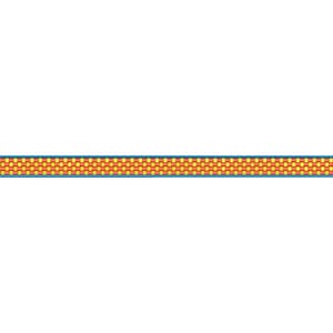 Peut inclure: Une longue bande rectangulaire fine présentant un motif tissé répétitif de carrés orange et jaune vifs. L'ensemble de la bande est bordé par une fine ligne bleue unie qui encadre le design en forme de grille sur les quatre côtés.