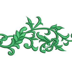 Puede incluir: Un detallado diseño de bordado floral verde con hojas y zarcillos. El diseño es simétrico y parece estar bordado a máquina sobre un fondo blanco. El bordado es de un tono verde vibrante.