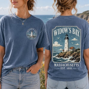 Massachusetts 1681 Tower Widows Bay T-Shirt, Grüße aus Widow’s Bay (Horrorfilm-Shirt), Vintage-Horror-T-Shirt mit Küstenmotiv, Geschenk für Gruselfilm-Fans