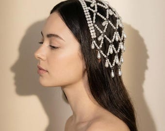 Bridal Pearl Hair Pin, Crystal Chain Hair Jewelry, Wedding Hair Accessory, Boho Bridal Headpiece, Pearl Headpiece Bride, Silver Hair Jewelry