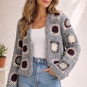 Cárdigan bohemio de abuela hecho a mano, suéter de patchwork burdeos verde salvia con piel sintética