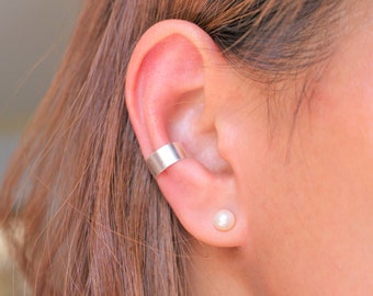 Silver Ear Cuff, Non Pierced Earrings, Cartilage Earrings for Him and Her, Unisex Trendy Earrings