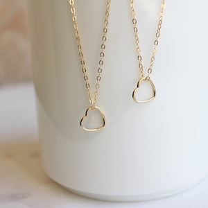 Collier coeur rempli d&#39;or 14 carats : pendentif chaîne forçat minimaliste