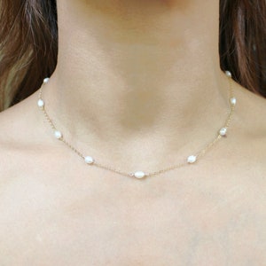 Adjustable dainty pearl necklace | 14k Goldfill pearl choker | Freshwater Pearl trendy layering necklace gift for her