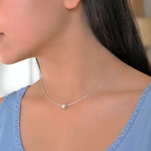 スターリングシルバーのボールネックレス：14Kゴールドフィルドビーズ、ミニマリストチェーン