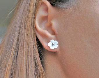 Dainty Shell Earrings, Flower Stud Earrings in Sterling Silver With Removable Post, Everyday Unique Earrings